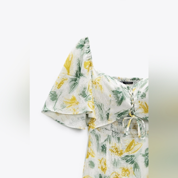 Zara  Cut Out Dress - Picture 4 of 7